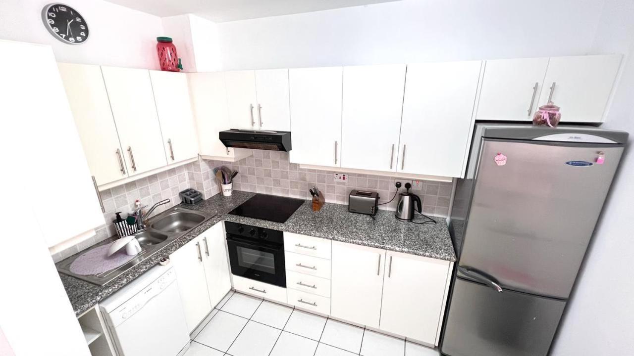 Anthea Gardens - Cosy Condo 파포스 외부 사진